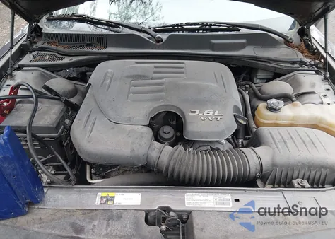 2013 Dodge Challenger Sxt z USA, uszkodzony, nr VIN 2C3CDYAG2DH724726